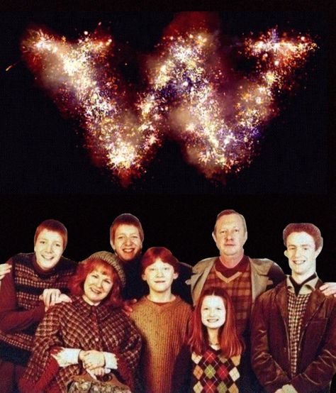 Here's an edit I made of the Weasley Family! I wanted to make one of all of them, but the only family photo I could find was the one from the newspaper, which was really bad quality. The Weasley Family, The Weasleys, Weasley Family, The Newspaper, Family Photo, Newspaper, Family Photos, Fangirl, Tv Series