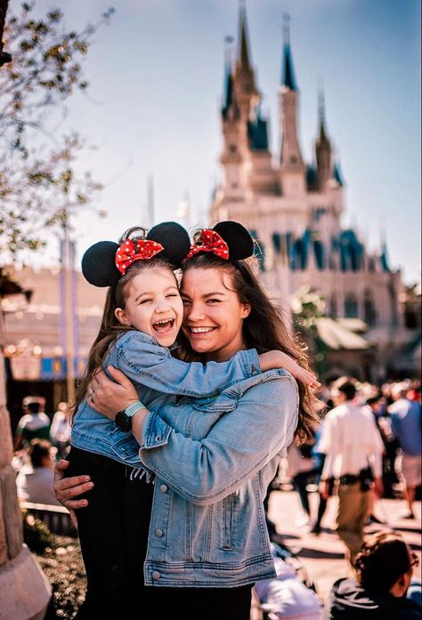 Mommy daughter photoshoot at Disney World Florida Mommy Daughter Photoshoot, Daughter Photoshoot, Disney World Florida, Mommy Daughter, Disney World, Florida, Disney