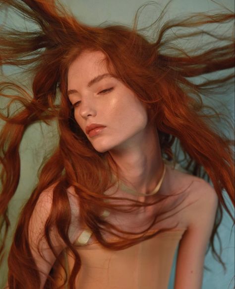 Red Hair Lob, Redhead Photoshoot, Ginger Model, Red Hair Model, Ginger Head, Ginger Models, Book Vibes, I Love Redheads, Gf Material