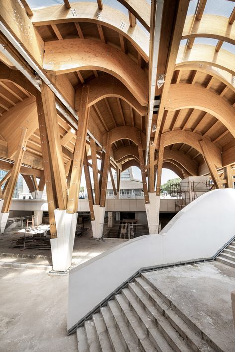 Wooden Arches, Mass Timber, Kenzo Tange, Wooden Columns, Underground Station, Timber Architecture, Airport Design, Retreat House, Wooden Arch