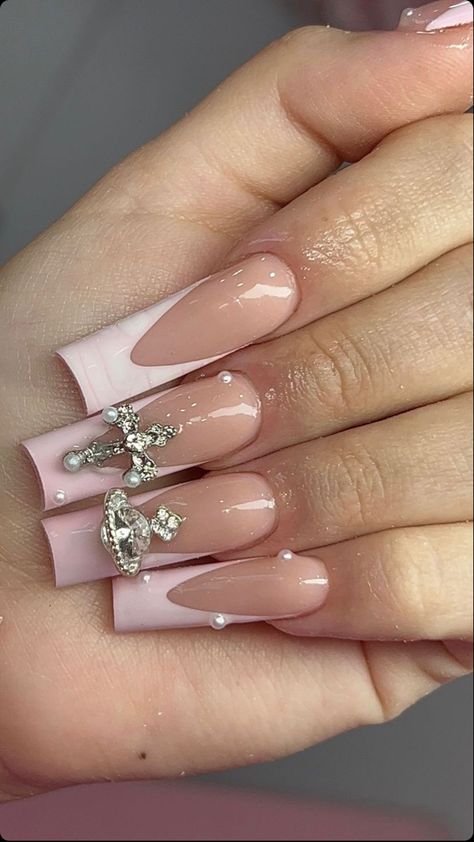 Punk Nails, Girly Acrylic Nails, Basic Nails, Short Square Acrylic Nails, Pearl Nails, Soft Nails, Nails Only, Long Square Acrylic Nails, Unique Acrylic Nails