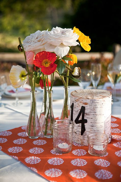 love a random mix of jars with flowers and the stump table marker is lovely! Lunch Centerpieces, Placemat Settings For Flower Jars, Placemat Centerpiece, Vintage Shabby Chic Decor, Event Centerpieces, Patio Terrace, Candles Flowers, Table Markers, Stump Table