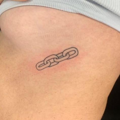 Tiny Chain Tattoo, Small Chain Tattoo, Chain Link Tattoo, Tattoo Coverup, Matching Tats, Chain Tattoo, Tattoos To Cover Scars, Cherry Tattoos, Small Tats