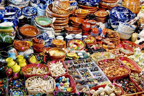 Coyoacan Mexico City, Mexican Street Market, Mexico City Shopping, Mexico City Markets, Mexico Aesthetic Culture Food, Full Meals, Mexican Market, México City, Full Meal Recipes