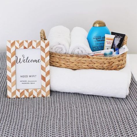 Guest Room Baskets, Guest Basket, Guest Room Essentials, Welcome Basket, Room Checklist, Welcome Baskets, Guest Room Decor, Overnight Guests, Room Essentials