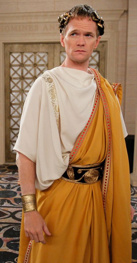 Greek God Fashion Men, Ancient Rome Fashion Men, Roman Men Clothing, Male Greek Clothing, Ancient Greece Clothing Men, Greek Men Fashion, Greek Men Outfit, Ancient Roman Clothing Men, Greek Aesthetic Fashion Men