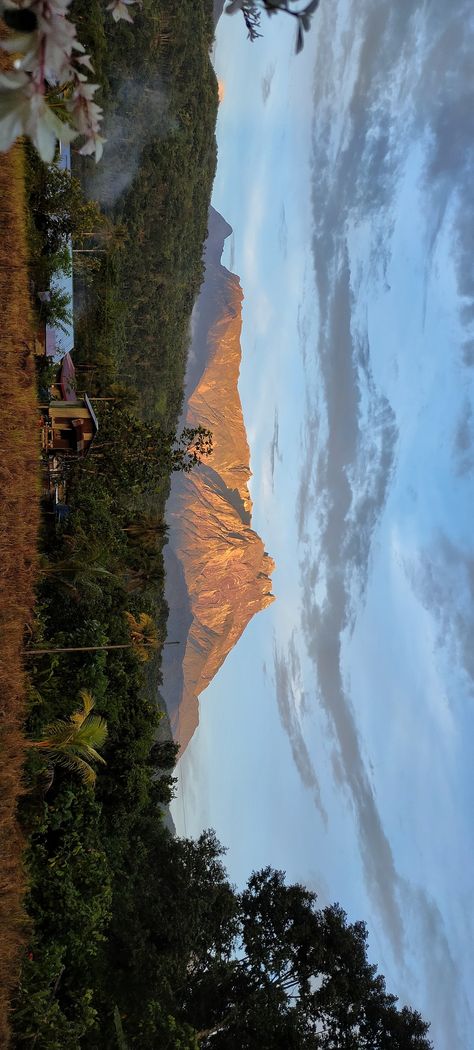 The reflection from the sunset shows the majestic of the mountain Kinabalu✨ Kinabalu Mountain, Mountain Drawing, Mountain Illustration, The Reflection, Art Contest, The Sunset, The Mountain, Eye Candy, Candy