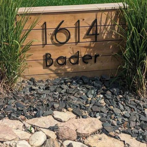 7 Address Sign Ideas that are NOT on the House – LETTERCUT Address Sign Driveway, Address Post Ideas Curb Appeal, Address Ideas For House, Street Address Sign Diy, Diy Driveway Sign, Unique Address Signs For Yard, Hanging Address Sign Ideas, Wooden Address Sign For Yard, Unique Address Signs