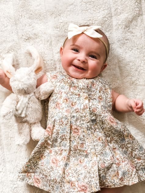 Easter Dress Baby, Baby Easter Outfit, 1st Easter, Easter Outfit For Girls, Girls Easter Dresses, Easter Baby, Hijab Outfits