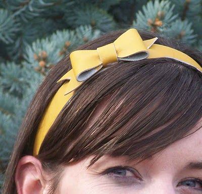 Leather Bow Tutorial and Template Diy Leather Headband, Hairbow Tutorials, Belt Tutorial, Ella Jane, Moccasin Pattern, Leather Glue, Leather Headband, Baby Headbands Crochet, Leather Jewelry Diy