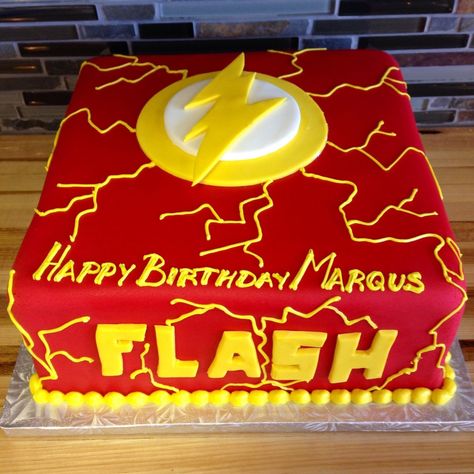 23+ Wonderful Image of Flash Birthday Cake - entitlementtrap.com Happy Birthday Cakes For Women, Flash Birthday Cake, Flash Cake, Birthday Cake Pinterest, Birthday Cake Cookies, Flash Superhero, Animal Birthday Cakes, Superhero Birthday Cake, Cookie Cake Birthday