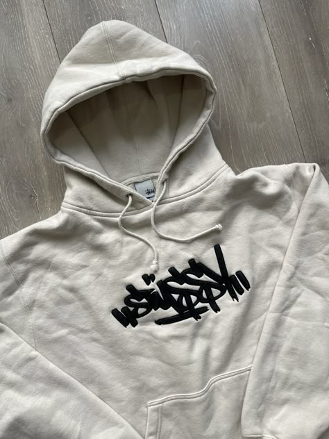 Stussy Clothing, Stussy Vintage, Stussy Hoodie, Vintage Stussy, Vintage Hoodie, Fits Clothes, Men's Tops, Style Streetwear, Fitness Inspo