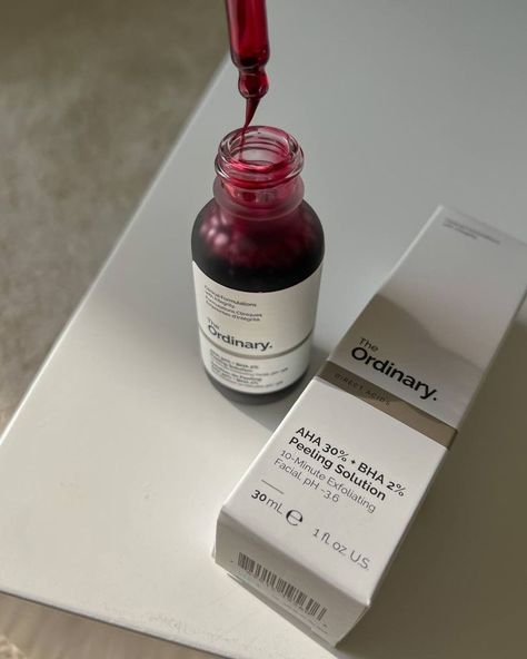 korean skin care, hyaluronic acid benefits skincare, the ordinary aesthetic, skincare products The Ordinary Bha, The Ordinary Mask, Ordinary Peeling Solution, The Ordinary Skincare Guide, The Ordinary Peeling Solution, Makeup Pinterest, Peeling Solution, The Ordinary Skincare Routine, Skin Care Basics