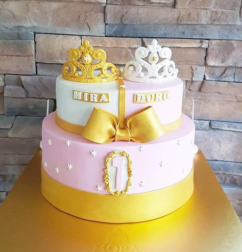 Twins Cake - cake by Mora Cakes&More - CakesDecor Twin Girls Birthday Cake, Birthday Cake For Twins, Twin Baby Birthday, Twin Cakes, 1st Bday Cake, Cake Designs For Girl, Twin Birthday Cakes, Boys First Birthday Cake