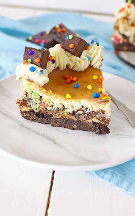 Cosmic Brownie Cheesecake Strawberry Cheesecake Bars, Cosmic Brownies, Brownie Cheesecake, Chocolate Melting Wafers, Little Debbie, Classic Cheesecake, Strawberry Topping, Snack Bars, Cheesecake Brownies