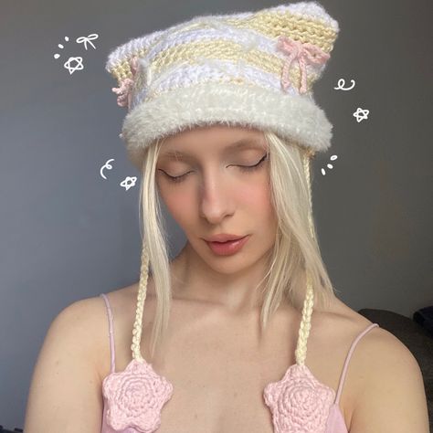 Just another crochet cat beanie inspired by many honestly #coquette #cat #beanie crochet for fall How To Make Crochet Beanie, Kitty Beanie Crochet, Cat Crochet Beanie, Pink Cat Beanie, Crotchet Beanie, Cute Crochet Beanie, Coquette Cat, Crochet Cat Beanie, Crochet Hat Beanie