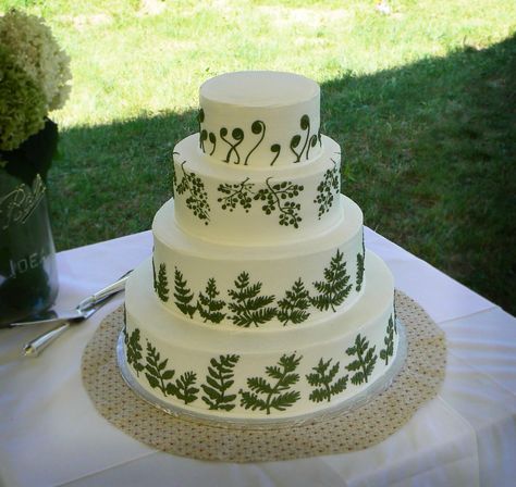 fern cake - awesome! Fern Wedding, Simple Wedding Cake, Maine Wedding, Colorful Cakes, Maryland Wedding, Wedding Cupcakes, Event Catering, Cupcake Cookies, Themed Cakes