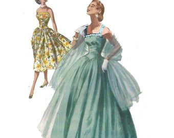 Nicole Z on Etsy Ball Gown Plus Size, Evening Gown Pattern, Glamorous Gowns, 1950s Patterns, Vintage Evening Gowns, Evening Dress Patterns, 1950s Sewing Patterns, Formal Ball Gown, Bridal Ball Gown