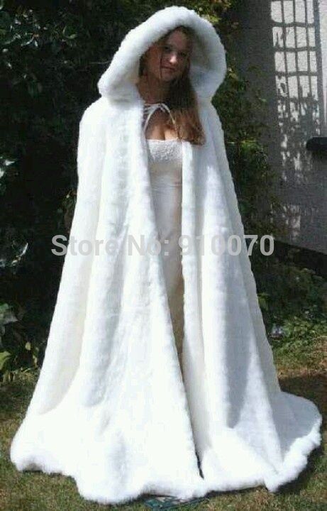 Winter Wonderland Costume, Winter Wonderland Wedding Dress, Winter Wedding Cape, Snow Queen Costume, Wedding Dress Winter, Faux Fur Bridal Wrap, Bolero Jacket Wedding, Faux Fur Wedding, Wedding Cloak