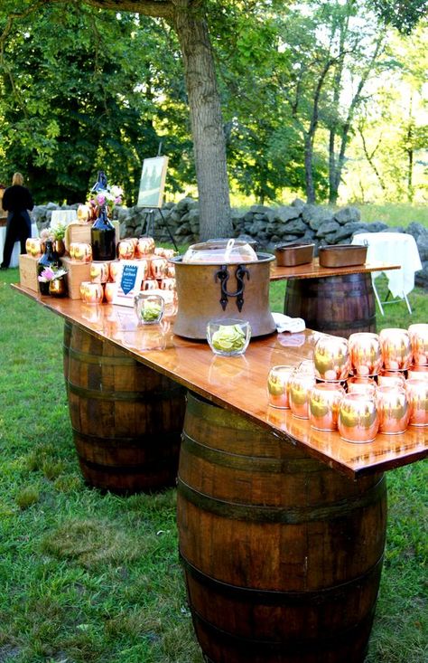 rustic country wine barrel wedding drink bar / http://www.himisspuff.com/rustic-country-wine-barrel-wedding-ideas/2/ Barrels Wedding, Outdoor Wedding Bar, Rustic Wedding Dresses Country, Outdoor Wedding Reception Decorations, Wine Barrel Wedding, Wedding Themes Outdoor, Wedding Drink Bar, Wine Barrel Bar, Barrel Ideas