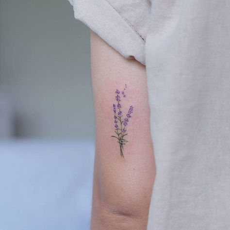 Rose Spine Tattoo, Larkspur Tattoo, Tattoo On The Back, Lilac Tattoo, Back Of Arm Tattoo, Lavender Tattoo, Inspiration Tattoos, Spine Tattoos For Women, Birth Flower Tattoos