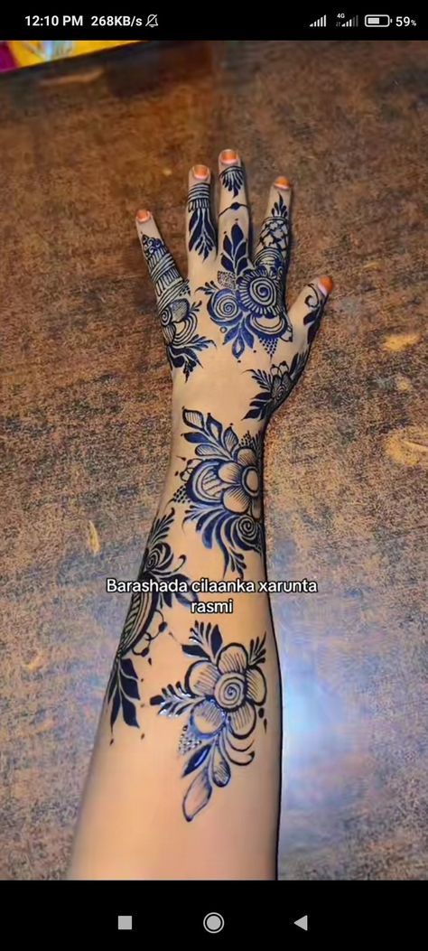 Henna Somali Design, Sudani Henna Design, Somali Henna Designs, Henna Designs Somali, Somali Henna, Henna Foot, African Dress Patterns, Ramadan Ideas, Wedding Henna Designs