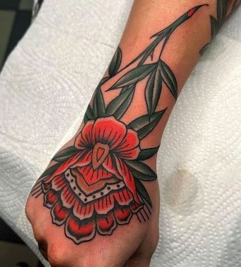 Traditional Style Nature Tattoo, Fan Flower Tattoo, Traditional Tattoo Leaves, Geranium Tattoo, General Tattoo, Traditional Flowers, Traditional Tattoo Flowers, Traditional Style Tattoo, Fan Tattoo