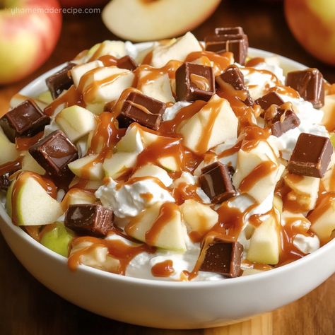 Ultimate Caramel Apple Snickers Salad | Easy and Delicious Dessert - My Home Made Recipe Snickers Salad Recipe, Apple Snickers Salad, Snickers Caramel Apple Salad, Snicker Apple Salad, Snickers Salad, Snickers Candy Bar, Snickers Candy, Apple Salad Recipes, Sugar Free Pudding