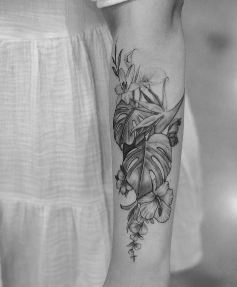 Hibiscus And Birds Of Paradise Tattoo, Monstera And Flowers Tattoo, Hawaii Floral Tattoo, Native Hawaiian Flower Tattoo, Tropical Arm Tattoo, Monstera Flower Tattoo, Rib Cage Floral Tattoo, Hibiscus And Monstera Tattoo, Birds Of Paradise Tattoo Sleeve