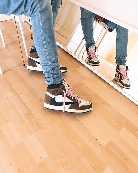 Air Jordan 1 Outfit Travis Scott,Travis Scott Jordan 1 Grey Air Jordan 1 Travis Scott Outfit Men, Aj1 Travis Scott Outfit, Jordan 1 Travis Scott Outfit Men, Air Jordan 1 Travis Scott Outfit, Jordan Travis Scott Outfit, Travis Scott Jordan 1 Outfit, Travis Scott Shoes Outfit, Jordan 1 Grey, Scott Travis