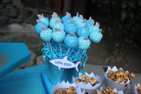 shark cake pops | Shark fin cake pops | Flickr - Photo Sharing! Shark Fin Cake, Margaritaville Wedding, Shark Treats, Shark Cake Pops, Shark Birthday Cakes, Shark Themed Party, Shark Cookies, Ocean Cakes, Shark Themed Birthday Party