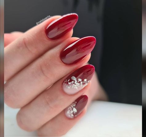 Red Nails For Wedding Brides, Wedding Nails For Bride Maroon, Nails Extension Designs For Bride, Wedding Red Nails For Bride, Red Nails For Bride, Wedding Nails Ideas Bridesmaid, Wedding Nails Red For Bride, Red Bride Nails, Red Nail Extension Designs