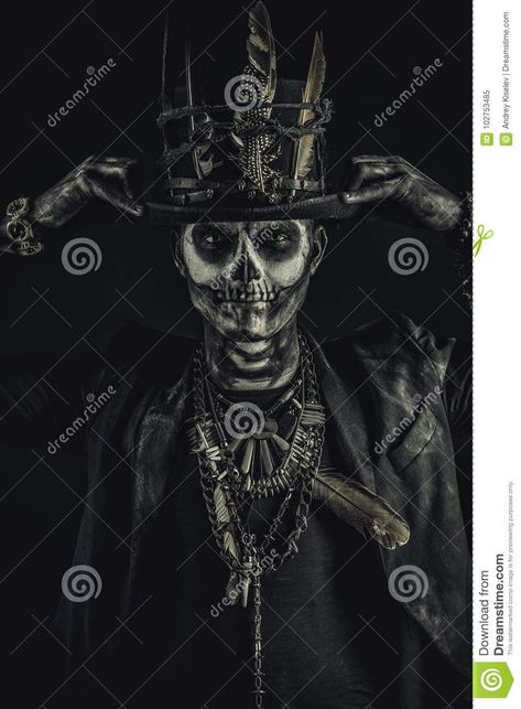 A man with a skull makeup dressed in a tail-coat and a top-hat. Baron Saturday. Baron Samedi. Dia de los muertos. Day of The Dead. Halloween. Man Skull Makeup, Voodoo Makeup, Man Stock Image, Face Skeleton, Voodoo Halloween, Voodoo Art, Tail Coat, Sugar Skull Costume, Day Of The Dead Halloween