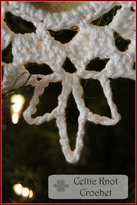 Photo Snowflake Ornament - Celtic Knot Crochet Crochet Snowflake Ornaments, Snowflake Crochet, Snowflake Pictures, Ornament Crochet, Snowflake Stencil, Crochet Snowflake, Snowflake Photos, Snowflake Craft, Winter Holiday Decorations