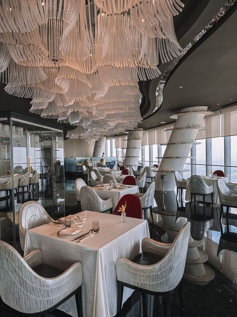 Heavenly Jin restaurant on the 120th floor in Shanghai Tower, China Shanghai Tower, Feng Shui Principles, The Bund, Tower Stand, Refined Fashion, Living Museum, Market Stalls, Sustainable Tourism, Fashion Guide