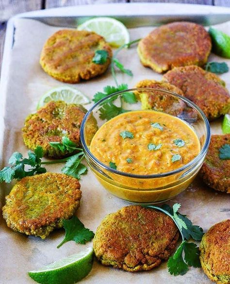 Yellow Split Peas Fritters with Curry Sauce - Healthier Steps Split Pea Recipe, Peas Fritters, Yellow Split Pea Recipe, Yellow Split Pea, Pea Fritters, Yellow Split Peas, Tamarind Sauce, Split Peas, Pea Recipes