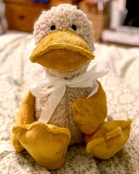 Plush Duck Pattern, Duck Sewing Pattern Free, Soft Toy Patterns Free Templates, Memory Bears Pattern, Custom Stuffed Animal, Monkey Pattern, Toy Sewing, Soft Toy Patterns, Duck Toy