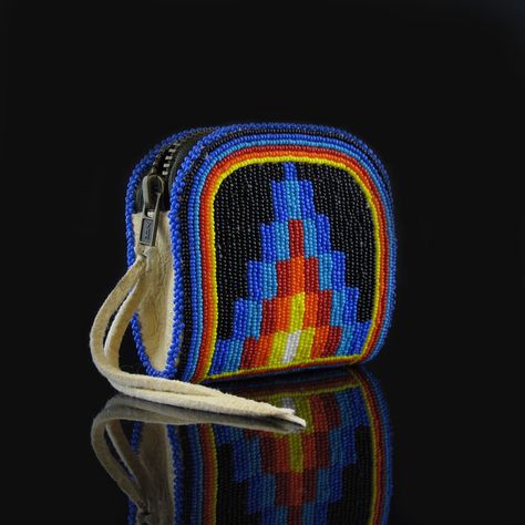 Multi-Colored Beaded Coin Purse – Waci'-ci Trading Co. Beaded Wallet, Wallet Template, Beaded Coin Purse, Seed Bead Art, Moccasin Pattern, Coin Purse Pattern, Coin Purse Tutorial, Beading Designs, Silversmithing Jewelry