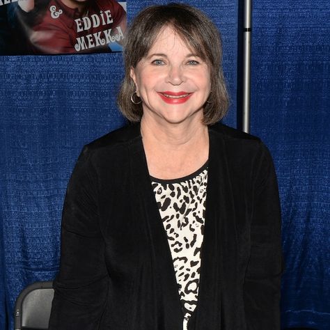 The television industry is mourning the loss of a sitcom star. Cindy Williams, best known as Shirley Feeney in classic Laverne & Shirley, died on Jan. 25 in Los Angeles after a short illness, her... 70s Sitcoms, Bill Hudson, Penny Marshall, Cindy Williams, Laverne & Shirley, Boyfriend Instagram, American Graffiti, She Loves You, Evening Jackets