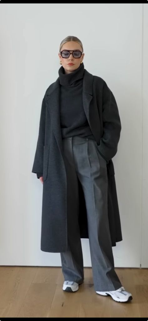 Gray Wool Coat Outfit, Dark Grey Coat Outfit, Grey Coat Outfit, Wool Coat Outfit, Dark Grey Coat, Winter Coat Outfits, Colorado Trip, Grey Pea Coat, Gray Wool Coat