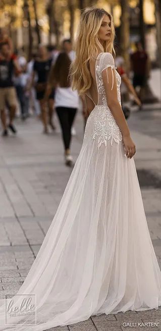 Gali Karten 2019 Wedding Dresses - Paris Bridal Collection Gali Karten, Boho Wedding Dress With Sleeves, Boho Bridal Gowns, Pnina Tornai, Stella York, White Wedding Dress, Trendy Wedding Dresses, Grace Loves Lace, Princess Wedding Dresses