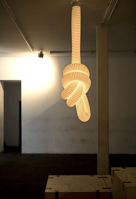 Knot pendant lamp by KiBiSi. Designed in 2005. Limited Edition.  Photo courtesy of KiBiSi Luminaria Diy, Blitz Design, Diy Luminaire, Elephant Lamp, Luminaire Original, Lampe Diy, Diy Lampe, Cool Lamps, Objet Design