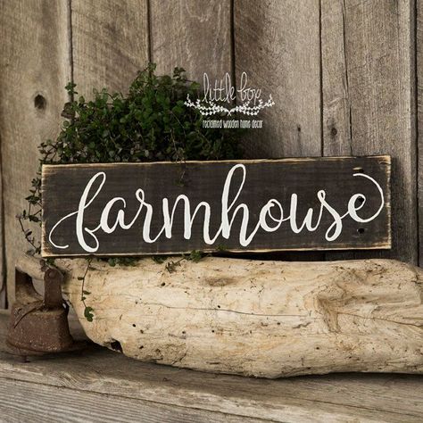 Script Farmhouse Sign-3 sizes available-15 color combinations (Background/Font Color). Measures approximately: 20x5.5x1 with wire hanger on back 32x7.5x1 with wire hanger on back 40x11.25x1 with wire hanger on back This beautiful sign will look great anywhere in your home! It can hang on a door o Small Wood Signs, Shabby Chic Signs, Farm Signs, Shabby Chic Farmhouse, Farmhouse Decoration, Home Decor Signs, Rustic Signs, Kitchen Signs, Modern Country