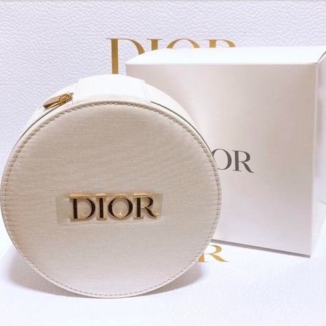 Christian Dior Round Vanity Case With Mirror Exclusive Vip Gift Bag Dimensions Approximately: 6” Round X 2.75” Deep Round Off White Vanity Case With Mirror Raised Gold-Toned Metallic Dior Logo On Top Lid Gold-Toned Zipper With Dior Logo Zipper Pull Large Mirror On Inside Of Lid Canvas Material Interior And Exterior Original Dior Box Great For Toiletries, Makeup, Coupons, Organizing For Travel, Work, Or Even To Turn Into A Phenomenal Crossbody Bag! Made Exclusively For The Dior Fragrance Collecti Christian Dior Makeup, Round Vanity, Dior Clutch, Christian Dior Perfume, Dior Fragrance, Dior Cosmetics, Pink Makeup Bag, Blue Perfume, Cosmetic Bag Organization