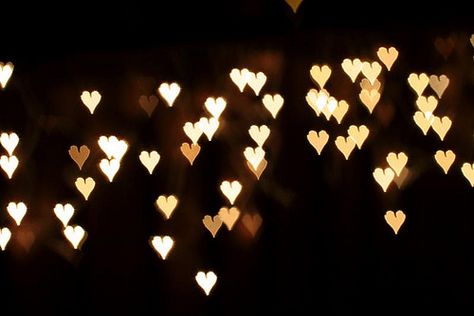 I Heart Christmas Lights by roflute, via Flickr Winter Facebook Covers, Yellow Chakra, Christmas Header, Iphone Inspiration, Christmas Facebook Cover, Ghost Rider Wallpaper, Etsy Quotes, Satisfying Pictures, Cover Pics For Facebook