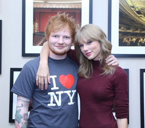 Pin for Later: 18 Times Taylor Swift and Ed Sheeran Fully Embodied Your #FriendshipGoals When They Posed Backstage at Madison Square Garden Ed and Taylor had their arms around each other before his concert in November 2013. Taylor Swift Squad, Taylor Swift And Calvin, Cherry Seaborn, Taylor Swift Boyfriends, Everything Has Changed, Throwing Shade, Everything Has Change, Popular Songs, Calvin Harris