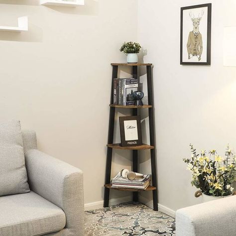 Diy Corner Shelf, Corner Ladder Shelf, Corner Shelf Ideas, Corner Storage Shelves, Garden Shelves, Corner Bookshelves, Corner Storage, Set Of Drawers, Corner Shelf