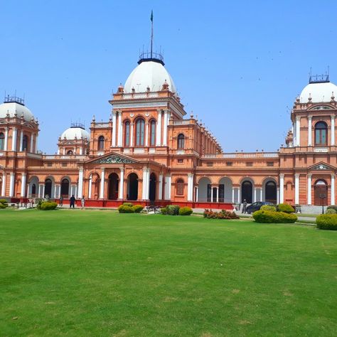 Noor Mahal Bahawalpur Pakistan Noor Mahal Bahawalpur, Noor Mahal, Village Photos, Iphone Background Images, Traditional Architecture, Iphone Background, Background Images, Pakistan, Louvre