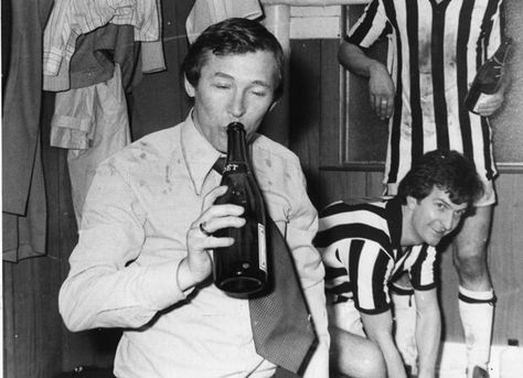 Sir Alex Ferguson celebrates winning the First Division title with St Mirren (1977) Stirling Albion, Shoestring Budget, St Mirren, Paisley Scotland, White Crow, Sir Alex Ferguson, The Shire, Football Club, Paisley