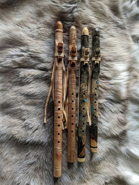 Flute Aesthetic, Native Flute, Wooden Flute, Forest Life, Indian Arts, Native American Flute, Guy Stuff, Music Band, Native American Fashion